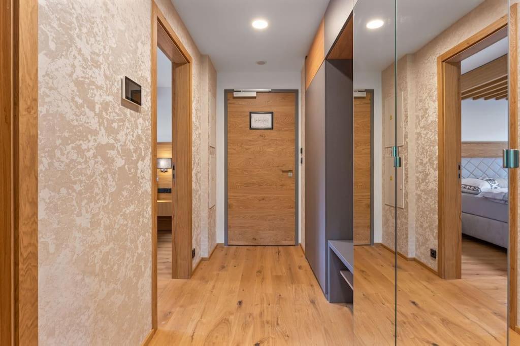 Residence Koubek - Utulny Apartman S Vyhledem A Parkovanim Spindleruv Mlyn Bagian luar foto